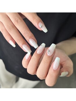 クレモアネイル 池袋西口店(CLEMORE NAIL)の写真/爪が欠けてしまって、他の爪の長さに合わせたい方必見♪チビ爪や自爪の形にお悩みの方にも◎【池袋駅】