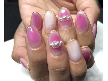 リエル(Riel)/魅惑のチークネイル☆