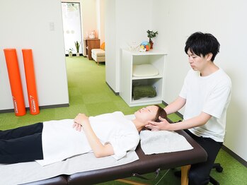 カエデ(Kaede)の写真/妊娠中・産後の身体を安心して相談できる初回体験。理学療法士が身体の状態を丁寧に確認します。