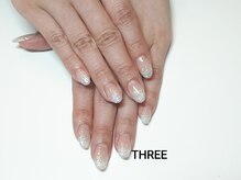 ネイルアンドまつげエクステ専門サロン スリー(THREE)/ラメグラデーション￥4320