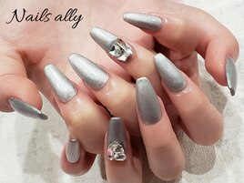メタリック×ロング×ストーン