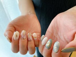 ちぐはぐニュアンスネイル