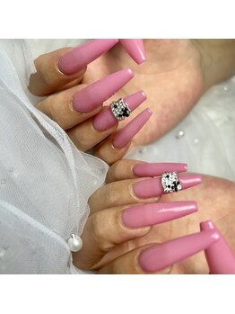 グロウネイル(Glow.Nail)/ロングネイル