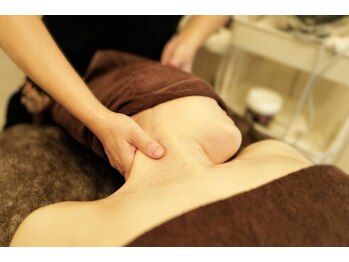 ノイミー 溝の口店/デトックスアロマトリートメント