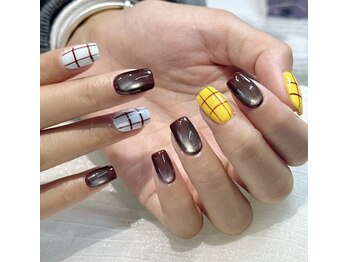 チェックネイル