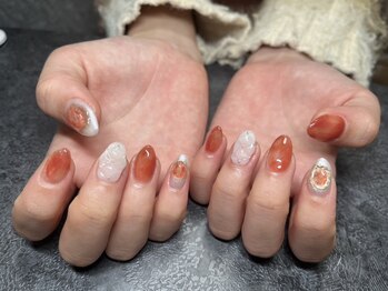 チル(chill.)の写真/豊富なカラーやパーツで彩る、定額ネイルはchill.におまかせ♪定額メニューだから通いやすくて安心◎