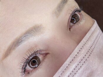 アニーアンドジーノ ヒヨシ(Annie&Gino hiyoshi)/LED エクパ♪