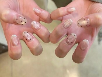 リベレ 心斎橋店(LIBELLE)/韓国っぽネイル/ハートネイル