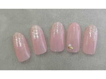 エムワイエスドットネイル(mys.nail)/ベースカラー＋ラメグラ