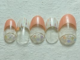 フレンチネイル　キラキラ　ホロ