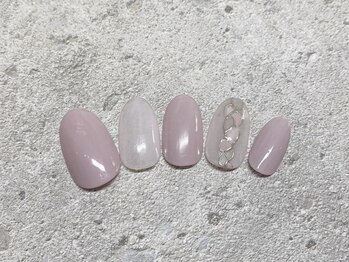 アミュレット(AMULET)/11月定額　4950円(税込) 