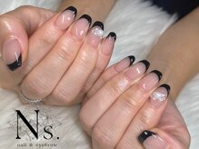 エヌエス ネイルアンドアイブロウ(Ns)/黒フレンチ
