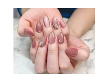 ラグジュアリーネイルズ タカダノババ(Luxury Nails Takadanobaba)の雰囲気（キラキラ☆*大人気マグネットネイル。水光感たっぷり。）