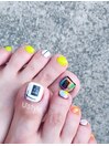 ビビットフットネイル