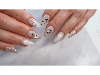 ネイルズレイ(Nails Ray)/