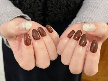 コダサンマルハチ(koda 308)/ボルドーネイル