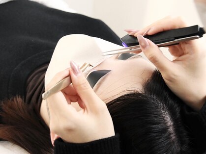 ドットアイサロン(.i salon)の写真