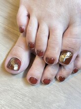 サロン ヌイ(salon NUI)/wine red × gold