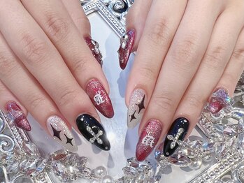 アビス(Abyss)/黒赤ネイル 新規8500円