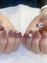 ララアンジュ(LaLa-Ange)/上品ネイル