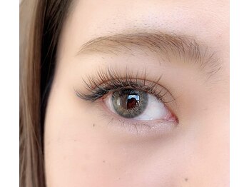 アンの家/外国人風★透明感のある目元に