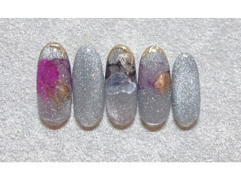 ルミエナ 銀座(Lumiena Ginza)/