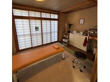 施術場所は和室の為、畳アレルギーの方は来院をお控えください。