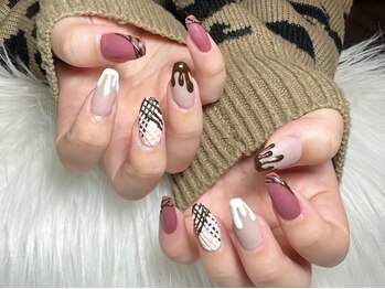 ネイル アトレ バイ アンシャンテ(NAIL atre by Enchante)/