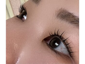 あとりえティンカーベルの写真/憧れのモテ可愛EYEに♪パリジェンヌラッシュリフトで目元華やか、新しい私に出会う！◎