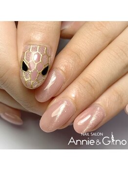 キュアバイアニーアンドジーノ(Qa by Annie&Gino)/