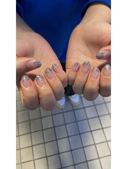 Mネイルアンドカフェ シェレステ/ラメグラ