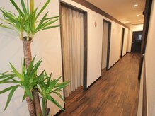 暖楽/完全個室制の店内