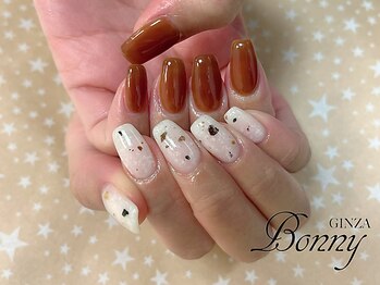 銀座ボニー 東日本橋店/ちぐはぐネイル