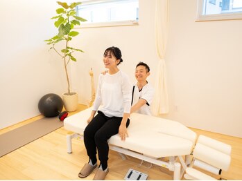 のと整体 金沢本院の写真/見た目と構造的“美しさ”に拘ったオリジナル矯正術で、身体の歪みを丁寧に正します◎