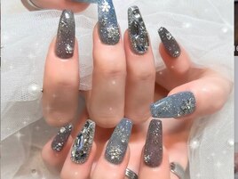 フラッシュネイル　担当西村