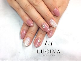 W-844　ピンク雪の結晶ネイル