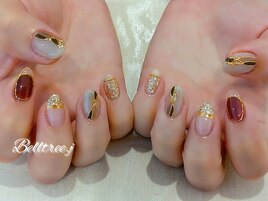 トレンドネイル