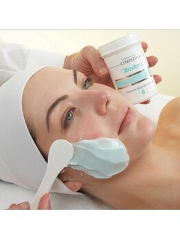 プシュケ(Psyche)/肌の水分補給で内側から潤う肌に