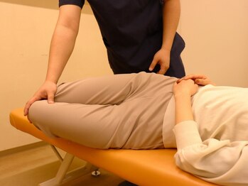 宇宿鍼灸整骨院/施術【肩こり/腰痛/ストレッチ】