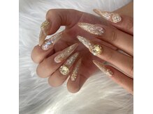 スーシン(SUESHIN)の雰囲気（グリッターやラメなどもお客様の好みに合わせて調合します♪）