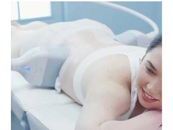 グレースフル 薬院店(greaceful)/最新脂肪冷却マシン！！