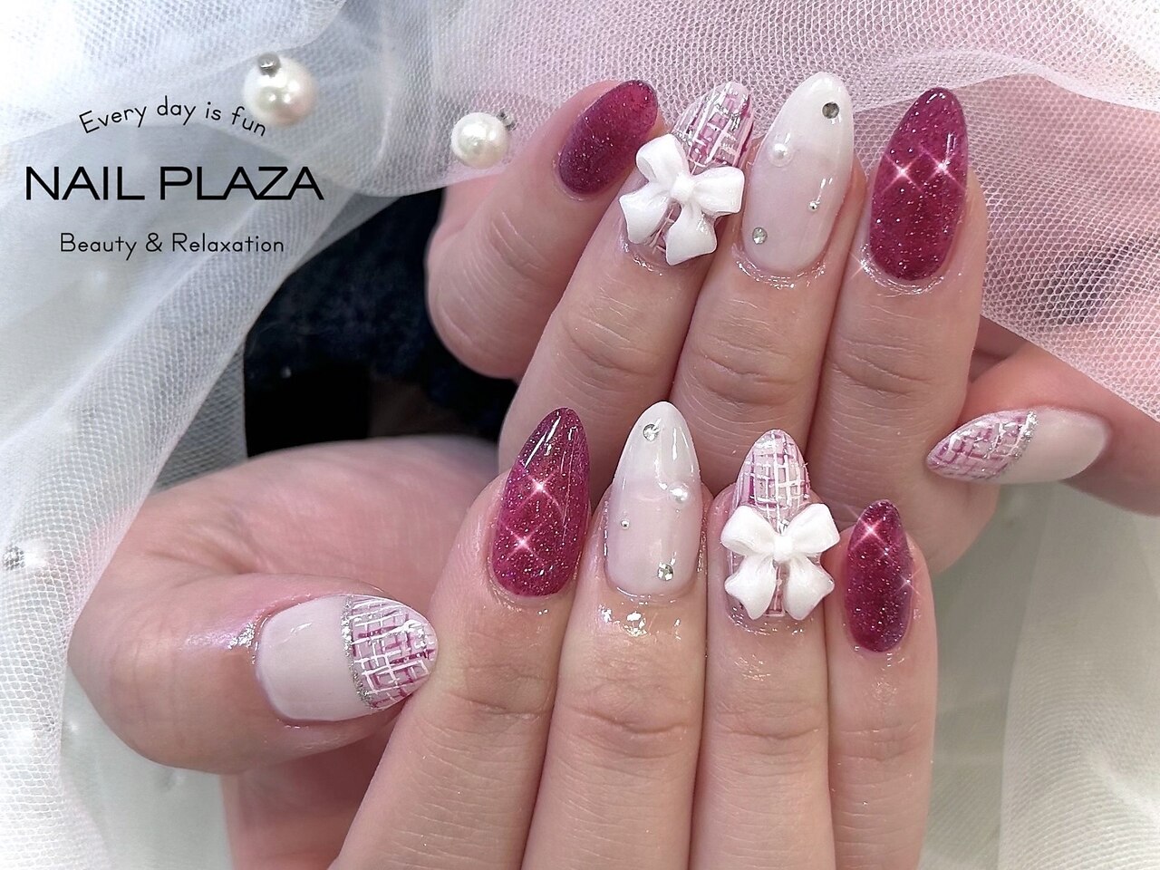 25))ハートネイル フレンチガーリー ボルドーネイル リボン パールネイル これからのシーズンに ボルドーネイル🥀 . . . #nail#ネイル