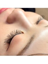 トーンアイラッシュ(Ton.EyeRush)/フラットラッシュ（ブラック）