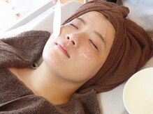 ル クレ(LE CREU)/フェイシャルリフトアップ