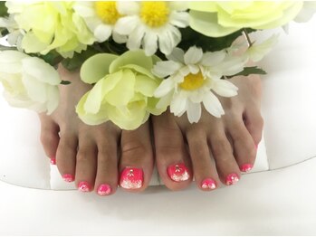 プルミエ ネイル(Premier Nail)/蛍光ピンク&シルバーラメかけ