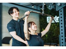 エリクサー(Elixir)の雰囲気（トレーニング設備も充実し、パフォーマンス向上やボディメイクも）