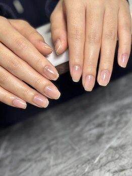 ユルックネイル(yluck nail)の写真/手元にそっと品を纏う、上質ネイルケア→3,000円(ファイリング、甘皮ケア、仕上げのコートor艶出し込み)