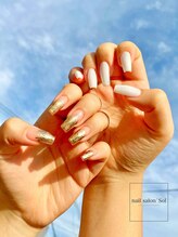 ネイルサロン ソル(Sol)/white×ホイル人気ネイル♪