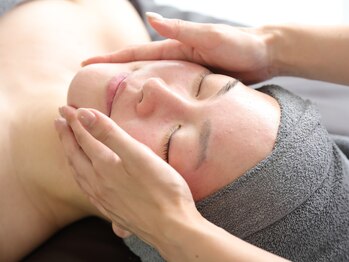 ミュアン(La Mueien)/ハーブピーリング工程　お仕上げ