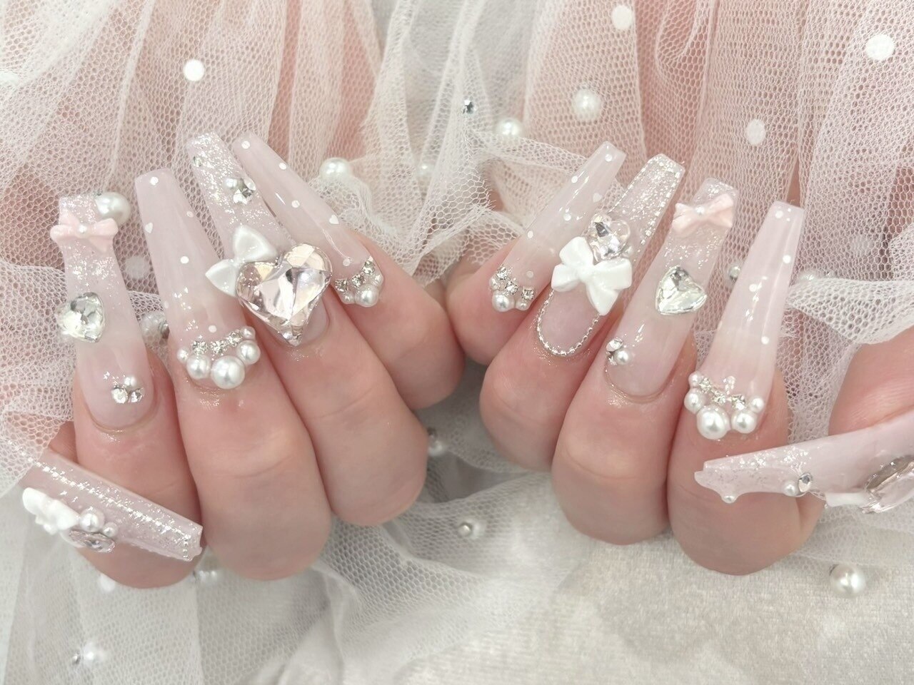 ラビィ(Raviy)｜ホットペッパービューティー